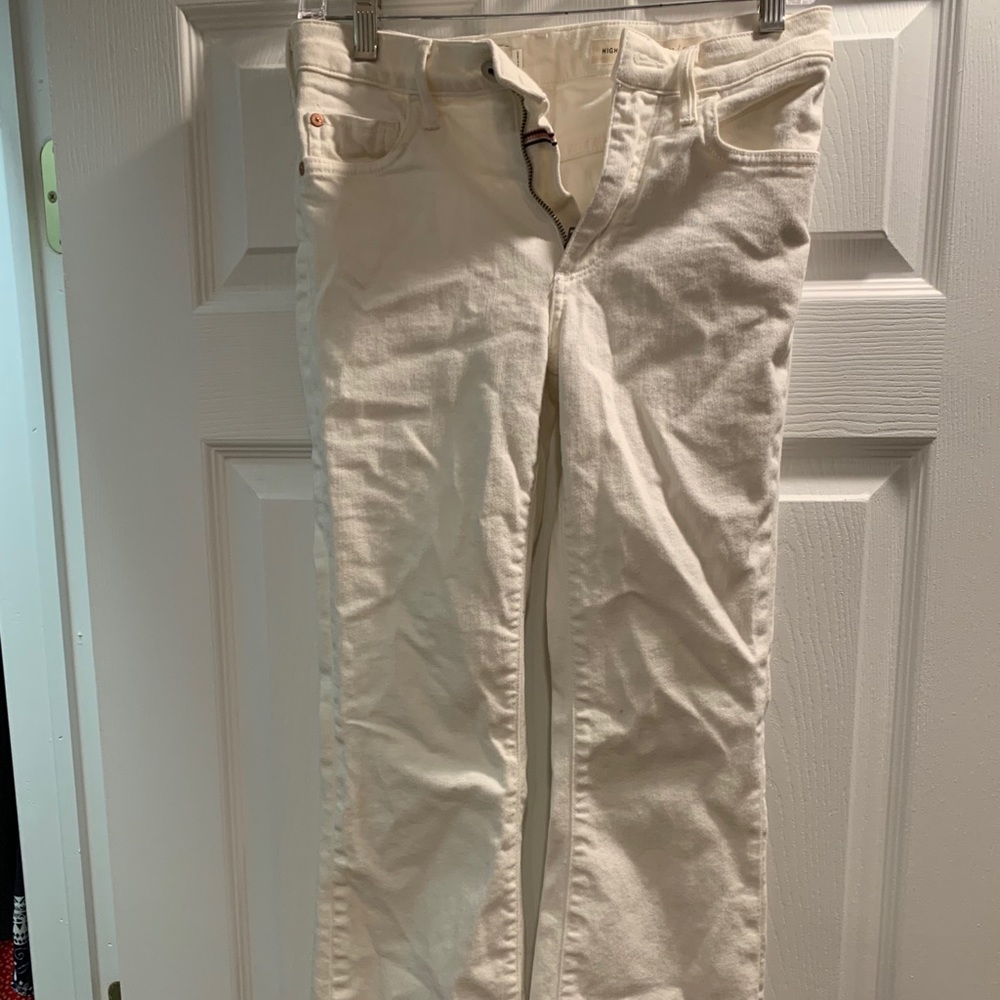 White High Raise Jeans with crochet bottoms
